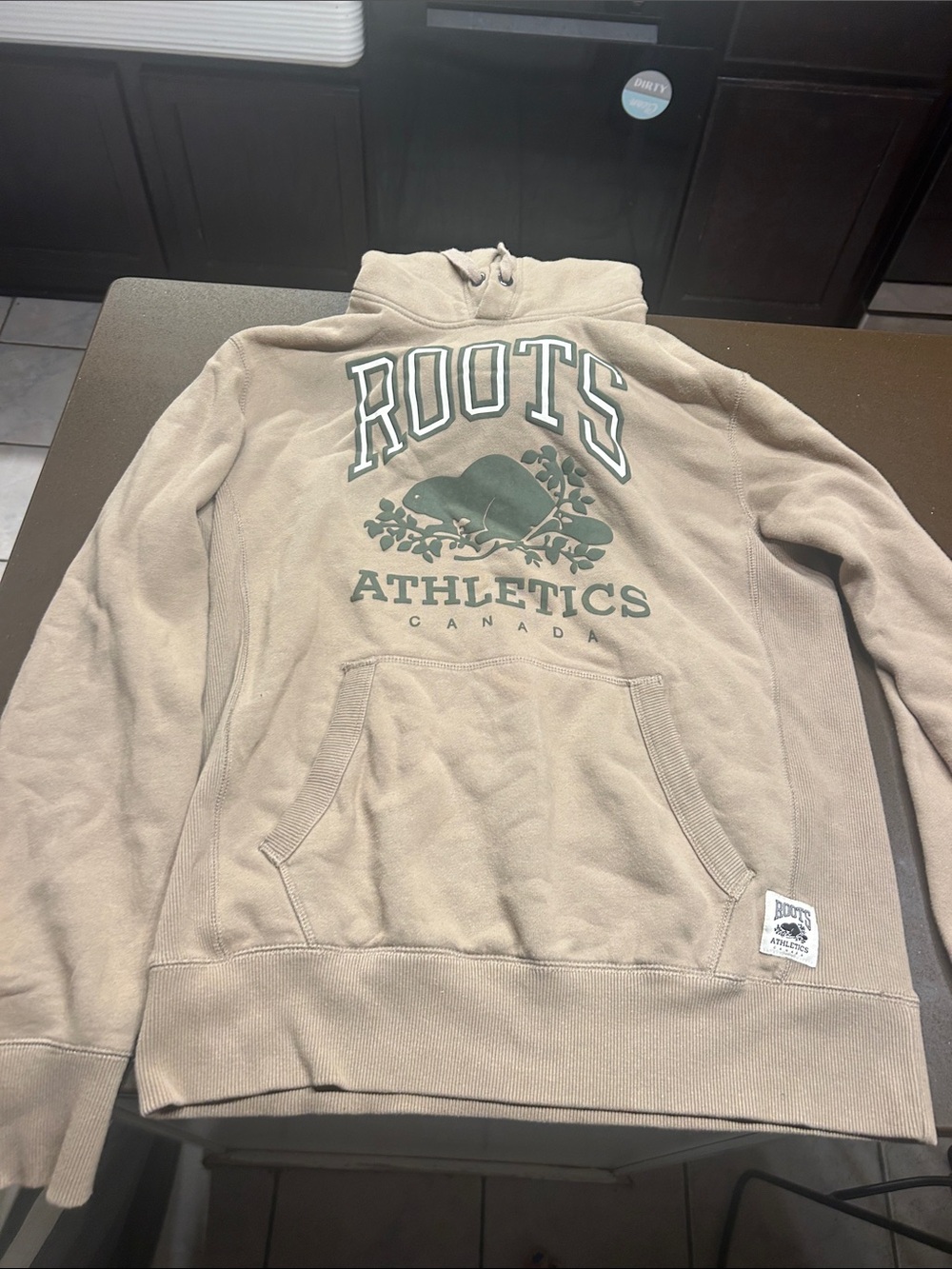 Roots Men's Crewneck Sweatshirt in Beige with Green Logo